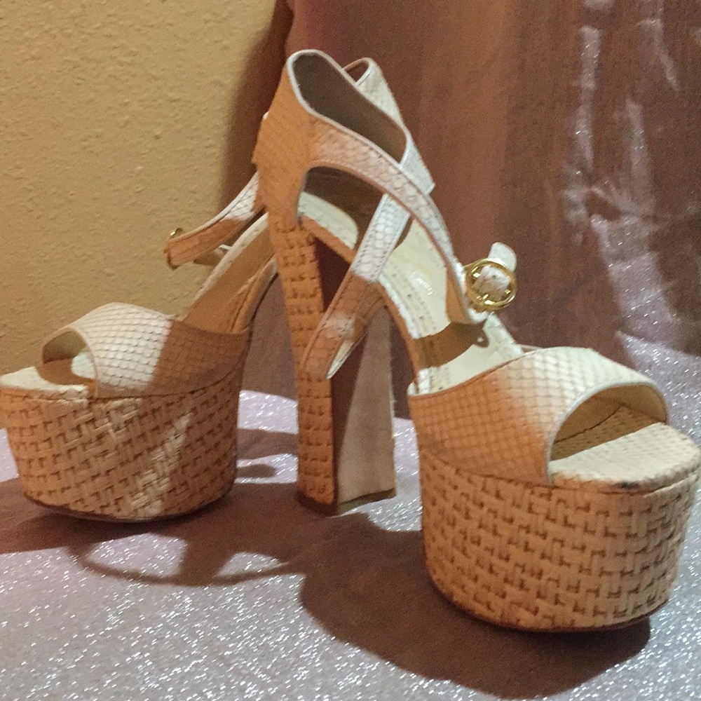 Alice Olivia Platform Heels